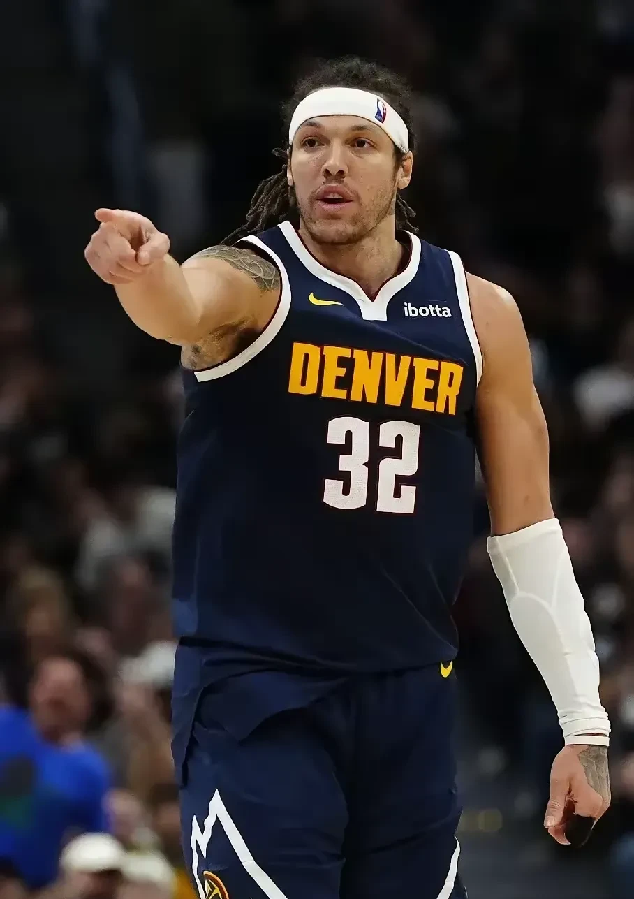 包含费耶诺德迎NBA常规赛关键赛,今晨调整名单,质疑声仍在,年轻球员得到机会的词条 包含费耶诺德迎NBA常规赛关键赛,今晨调整名单,质疑声仍在,年轻球员得到机会的词条