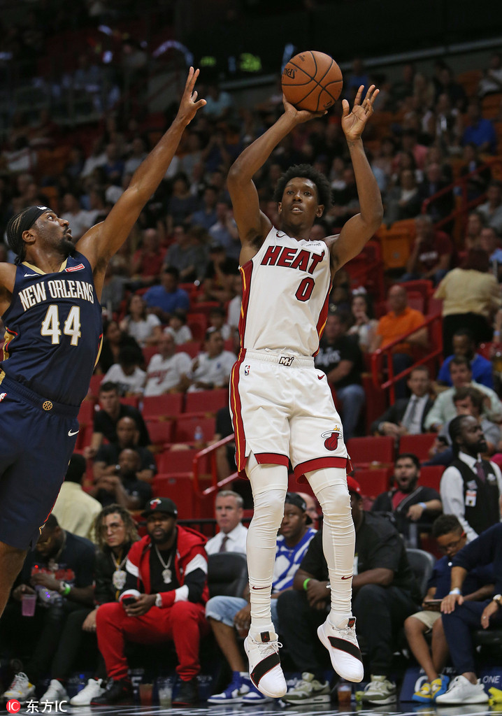 上海久事训练开放日，赛后内部沟通引欢呼，欧联在即，更衣室氛围转暖(129300海因里希事故法则)