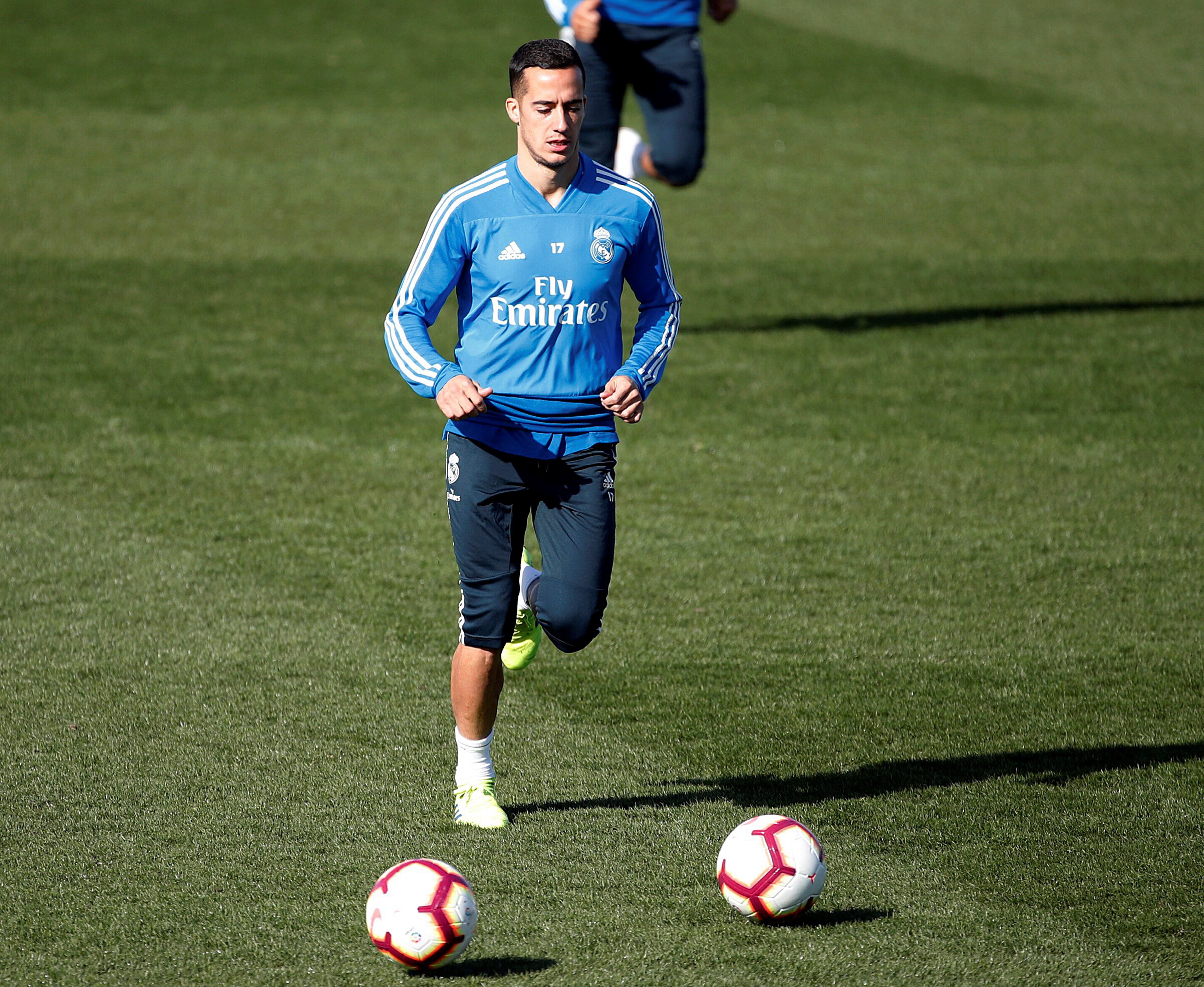 夫妇挑战忍耐技巧-英雄联盟下载