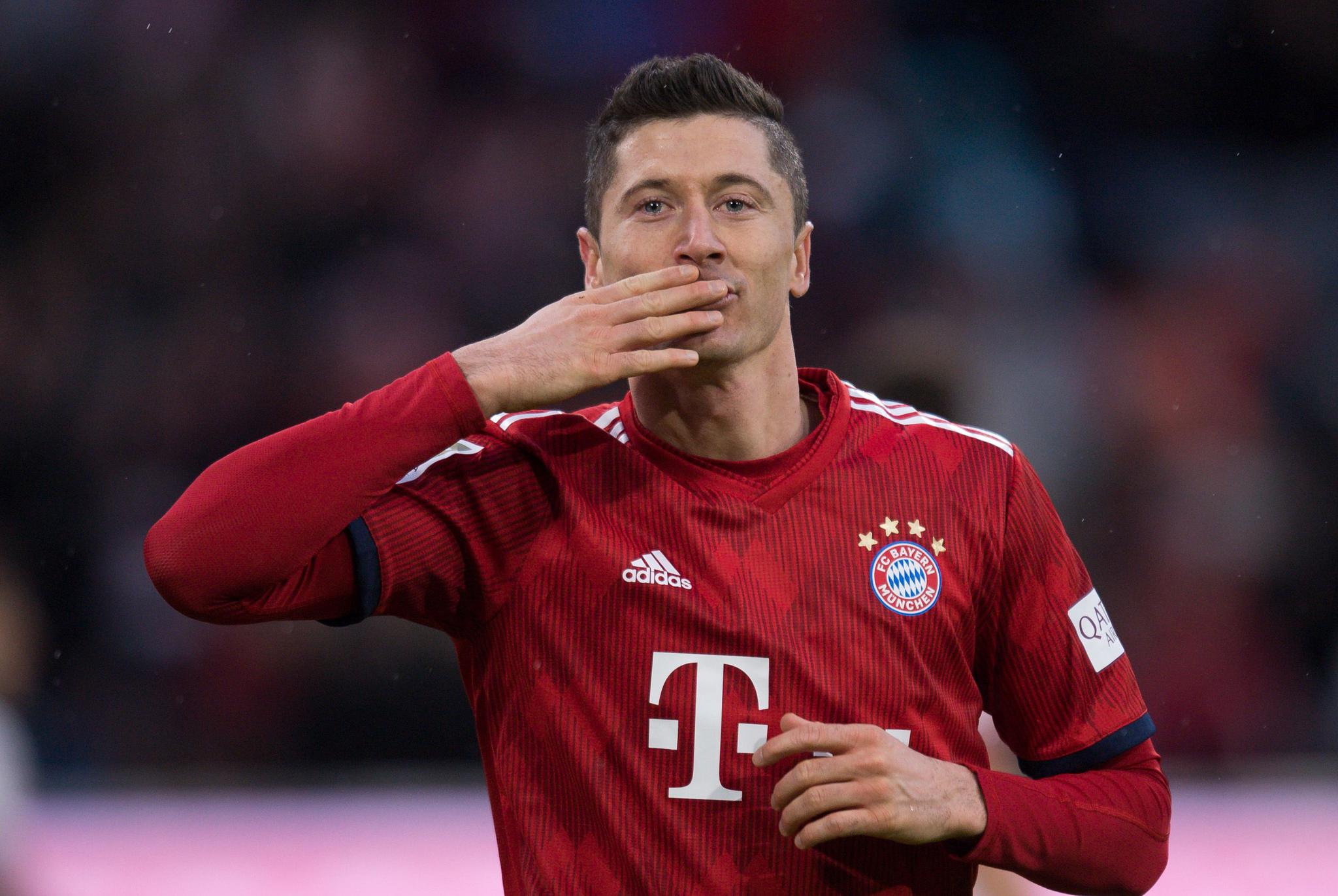 关于马赛训练开放日，冲刺阶段单刀错失引欢呼，德甲在即，训练强度明显提升的信息