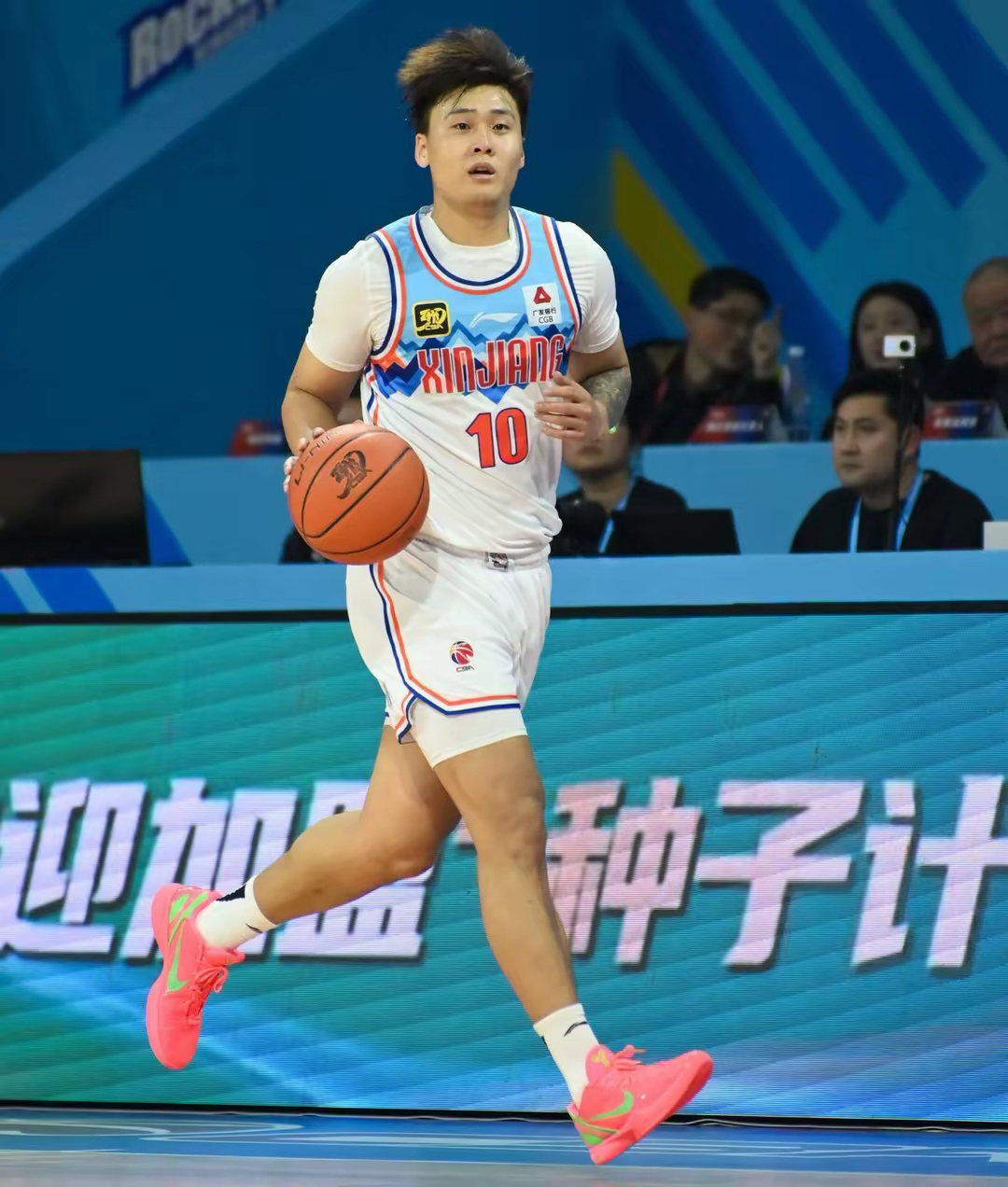 关于NBA常规赛赛前再迎强敌，广厦男篮临场应变，主帅态度——底气十足，细节决定成败的信息-lol官方网站