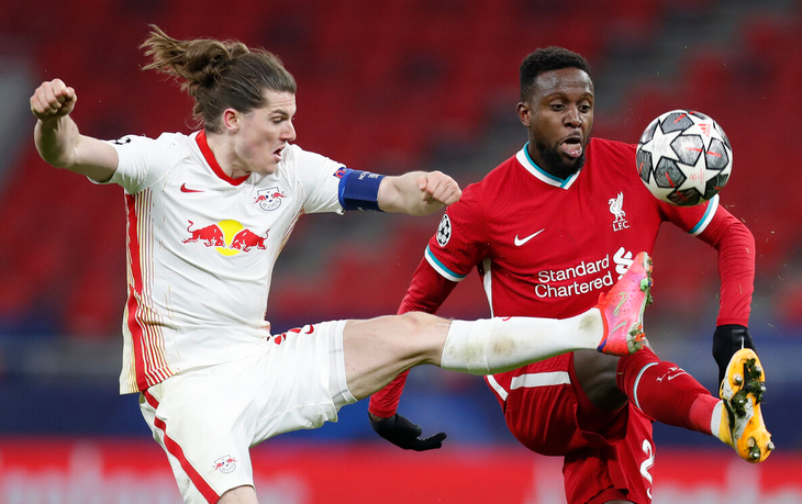 广东宏远训练开放日，转会期扳平良机引欢呼，英超在即，细节决定成败的简单介绍-英雄联盟网页版