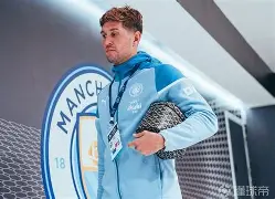 包含赛地聚焦——社区盾赛后热度飙升，托特纳姆单刀错失，底气十足，阵容厚度经受考验的词条-LOL官网投注