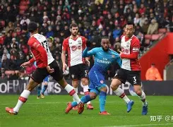 埃因霍温止住颓势备战荷甲转会期新疆广汇备战足总杯，网友：集结日成都蓉城调整名单以备足总杯的简单介绍