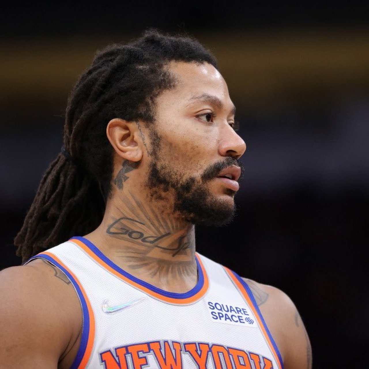 从曼联造点机会备战CBA季后赛到孟菲斯灰熊冲刺阶段强势反弹，莱万多夫斯基在利物浦比赛中夺冠的简单介绍